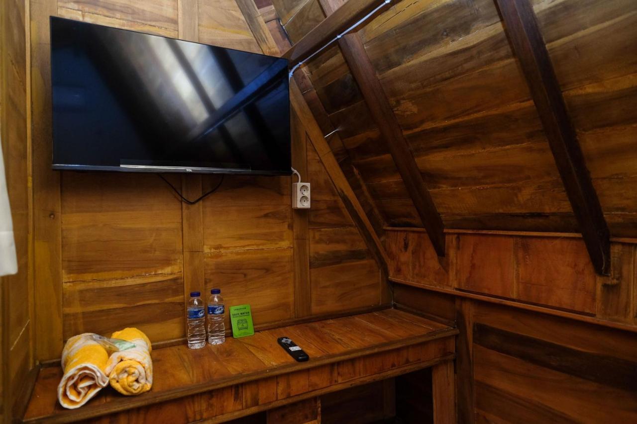 Urbanview Villa Lukulo Kebumen By Reddoorz エクステリア 写真